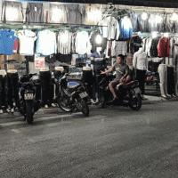 Sang shop thời trang góc mặt tiền chợ Bà Hom, Quận Bình Tân