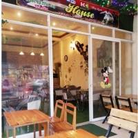Sang gấp quán Cafe - Trà sữa & Mỳ cay ngay góc MT Nguyễn Du