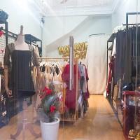 Cần sang nhượng gấp Shop quần áo đường Nguyễn Trãi, Quận 5. Giá 255 triệu