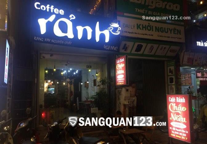 Sang nhượng cửa hàng Cafe phố Nguyễn Văn Cừ, Giá sang 135 triệu