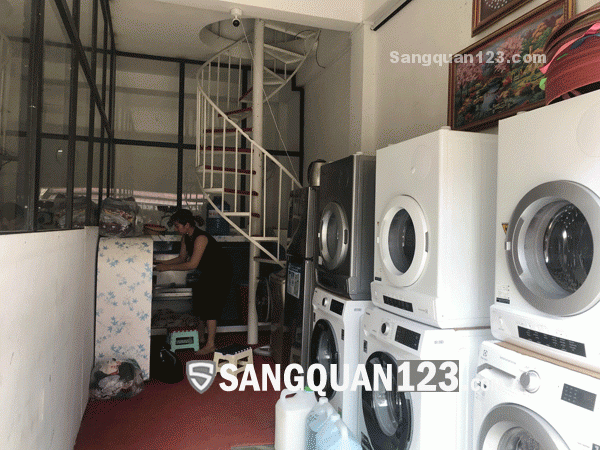 Sang nhượng cửa hàng giặt ủi 185 Thích Quảng Đức, P.4, Phú Nhuận