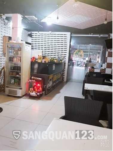 Sang nhượng quán cafe máy lạnh và cơm văn phòng đường Lê Bình, Q. Tân Bình