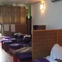 Cần sang gấp tiệm Massage Foot mặt tiền Nguyễn Tri Phương, Quận 10