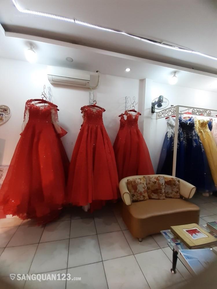 Cần sang nhượng lại tiệm áo cưới đường Gò Dầu - Tân Phú