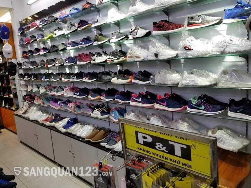 Sang shop giày thể thao mặt tiền Vạn Kiếp, Bình Thạnh