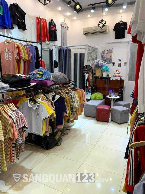 Cần sang gấp shop thời trang Rạch Bùng Binh, quận 3
