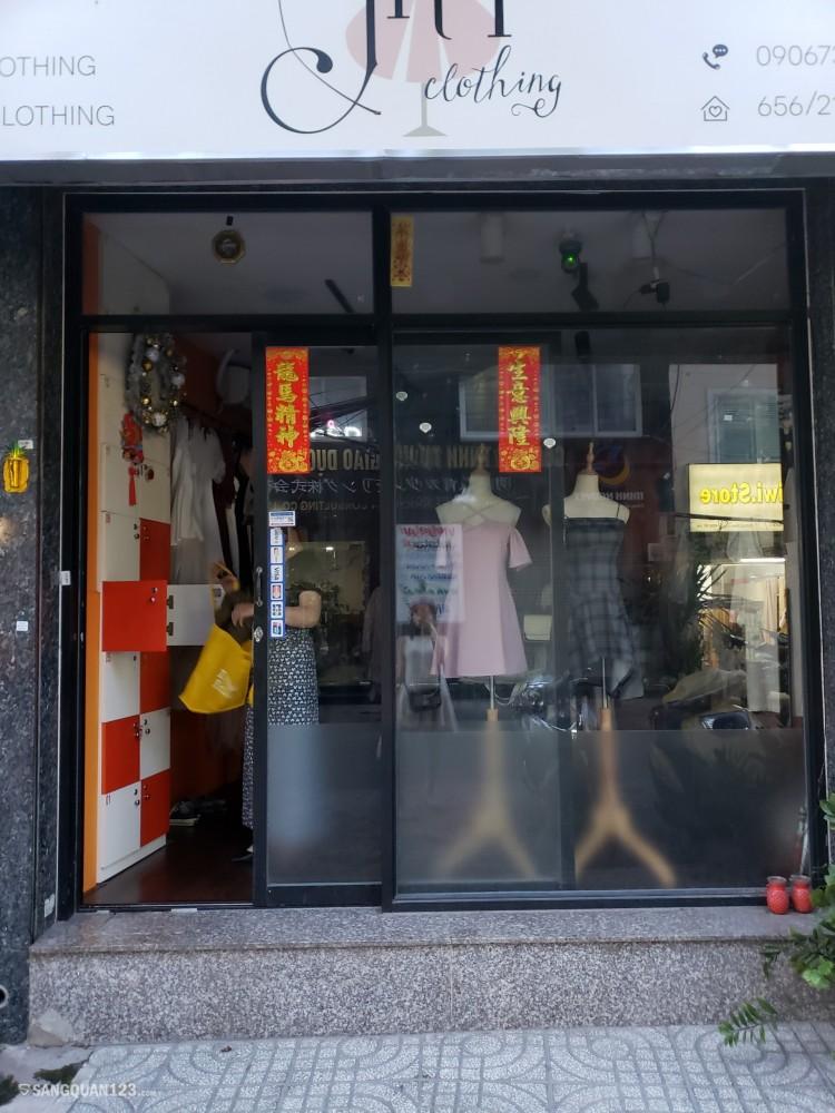 Sang shop thời trang Quận 3 đối diện công viên Lê Thị Riêng