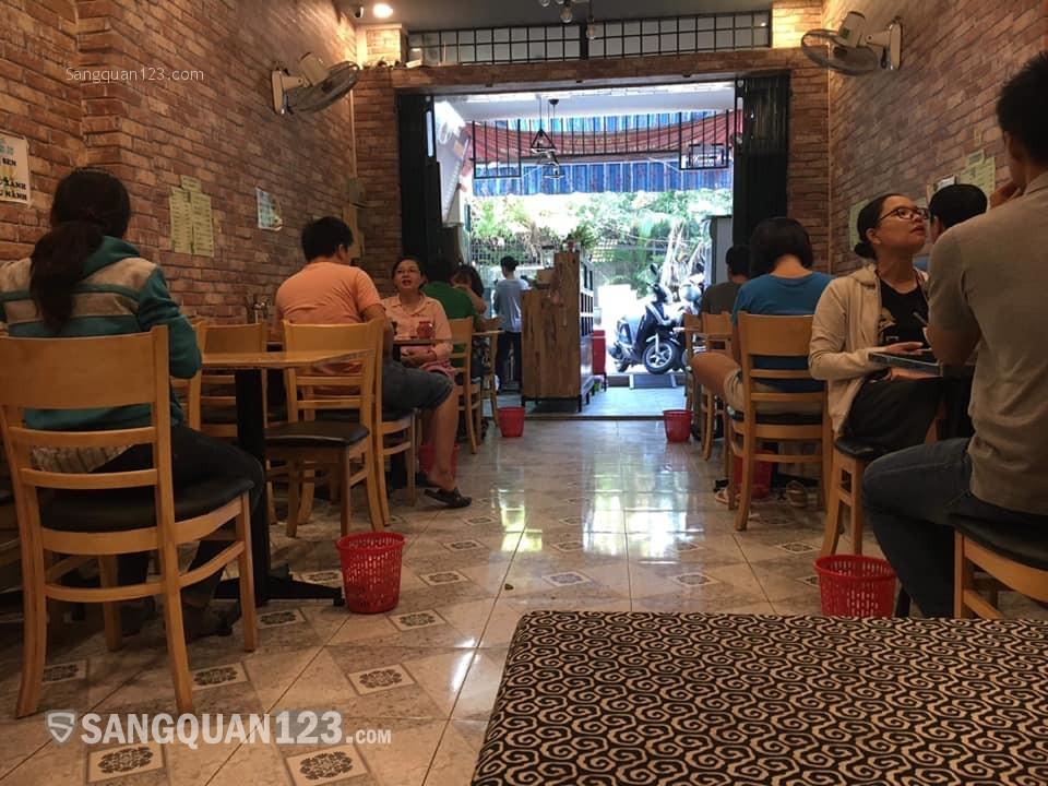 Sang quán bún Bò đường Võ Oanh quận Bình Thạnh