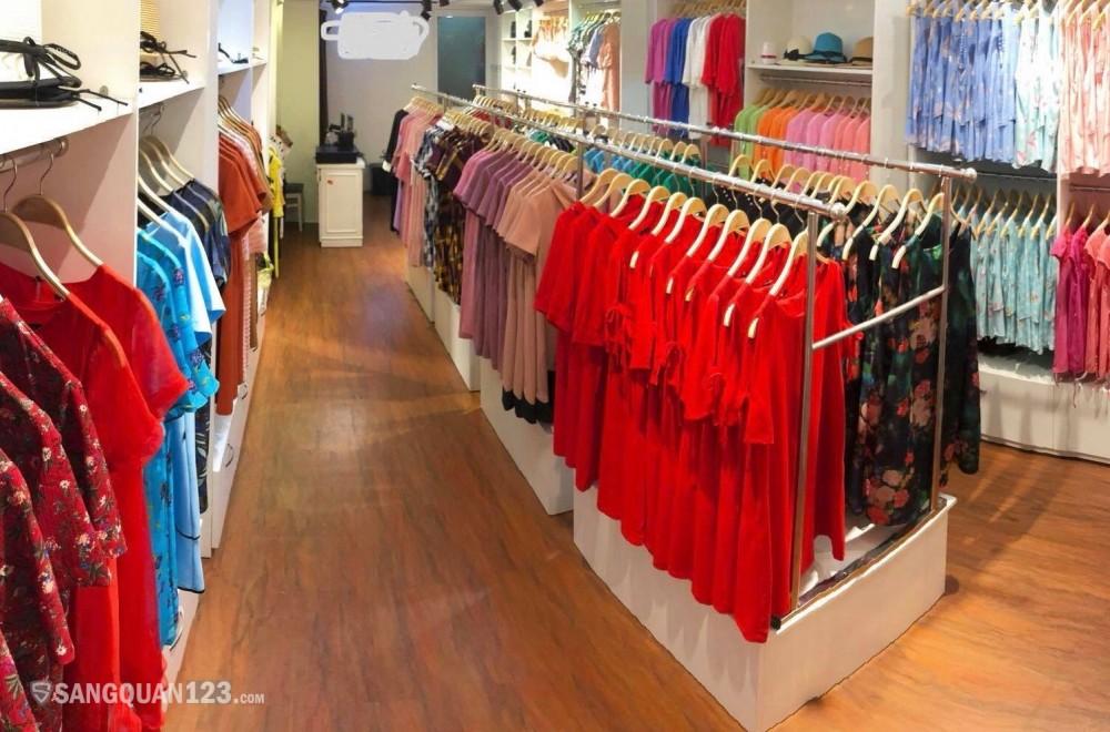 Sang nhượng Shop thời trang tại Trần Hưng Đạo, Quận 5 đang kinh doanh bình thường