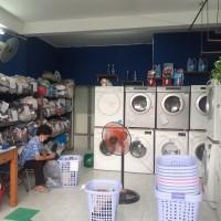 Sang tiệm giặt ủi mặt tiền đường quận Bình Thạnh