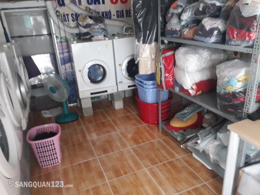 Sang nhượng tiệm giặt ủi 60 triệu, tại phường 25 quận Bình thạnh