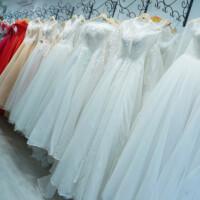 Cần sang tiệm áo cưới giá rẻ quận Tân Phú