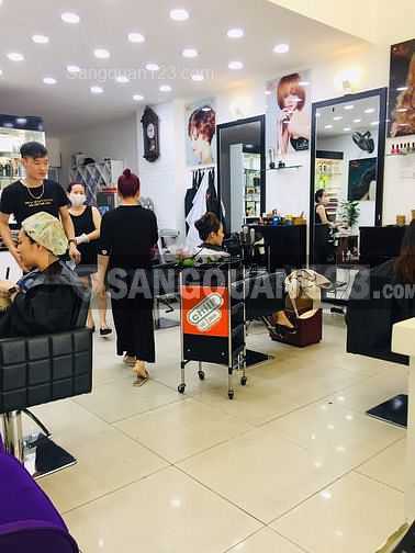 Sang nhượng Salon tóc Phát New Hair Tân Thuận Đông, Quận 7