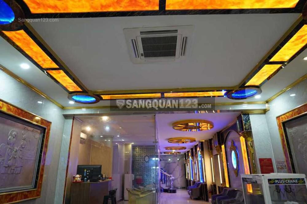 Cần Sang quán karaoke Trần Hưng Đạo, Quận 1