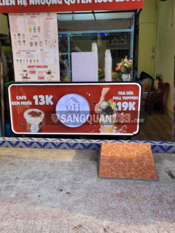 Cần sang quán trà sữa, thức ăn nhanh tại 644 Hưng Phú, Quận 8