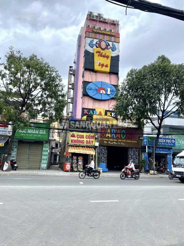 Sang nhượng quán karaoke mặt tiền đường Quang Trung