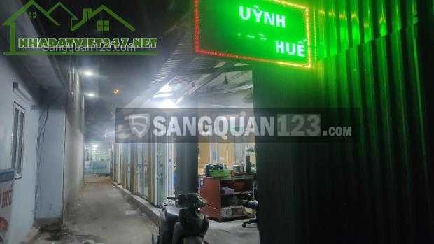 SANG NHƯỢNG QUÁN BÚN BÒ HUẾ ĐANG KINH DOANH TẠI 176 HOÀNG CÔNG CHẤT